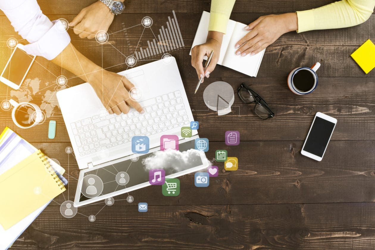 Content-Produktion: Redaktionsteam bei der Texterstellung